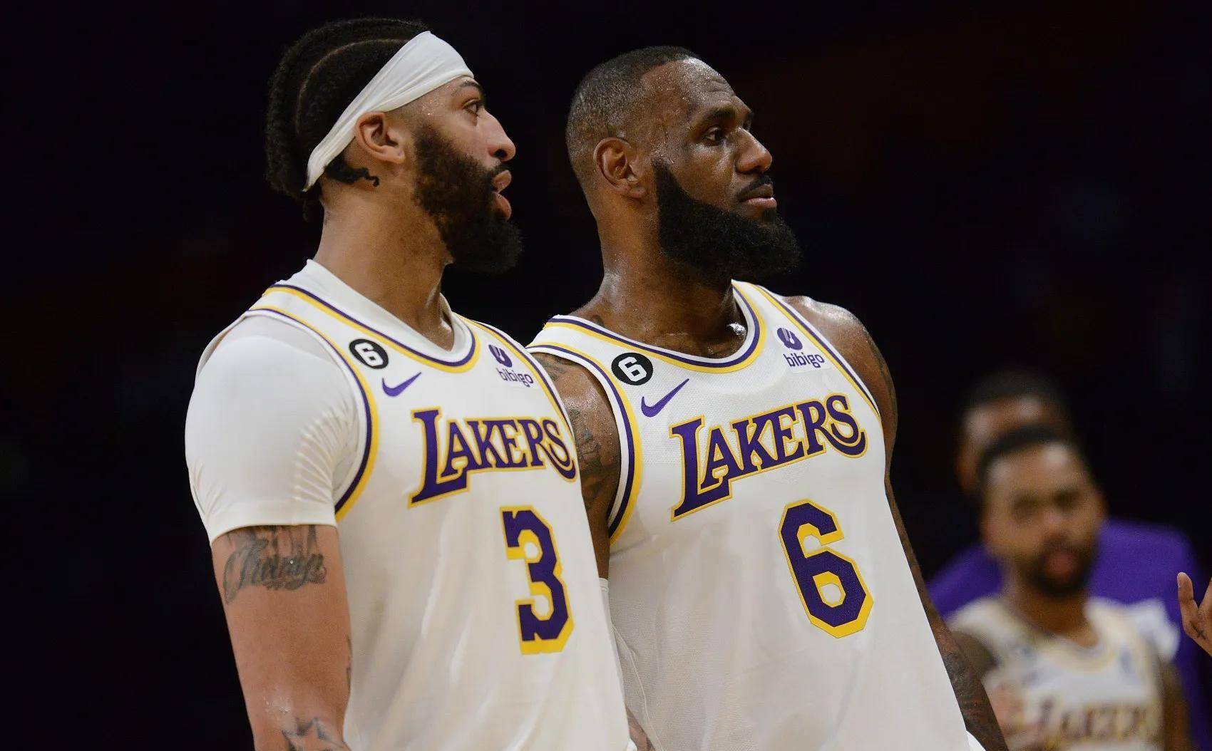 冕冠军約納 冕冠军約納