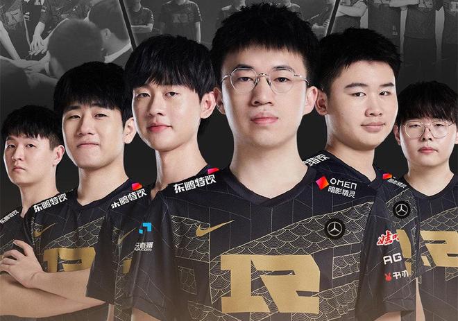 尼的带领下 尼的带领下