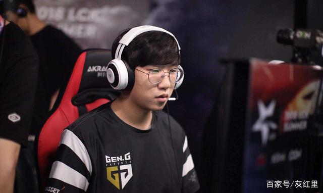 借出色的表 借出色的表